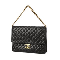 Large Chanel Quilted Shoulderbag or Clutch