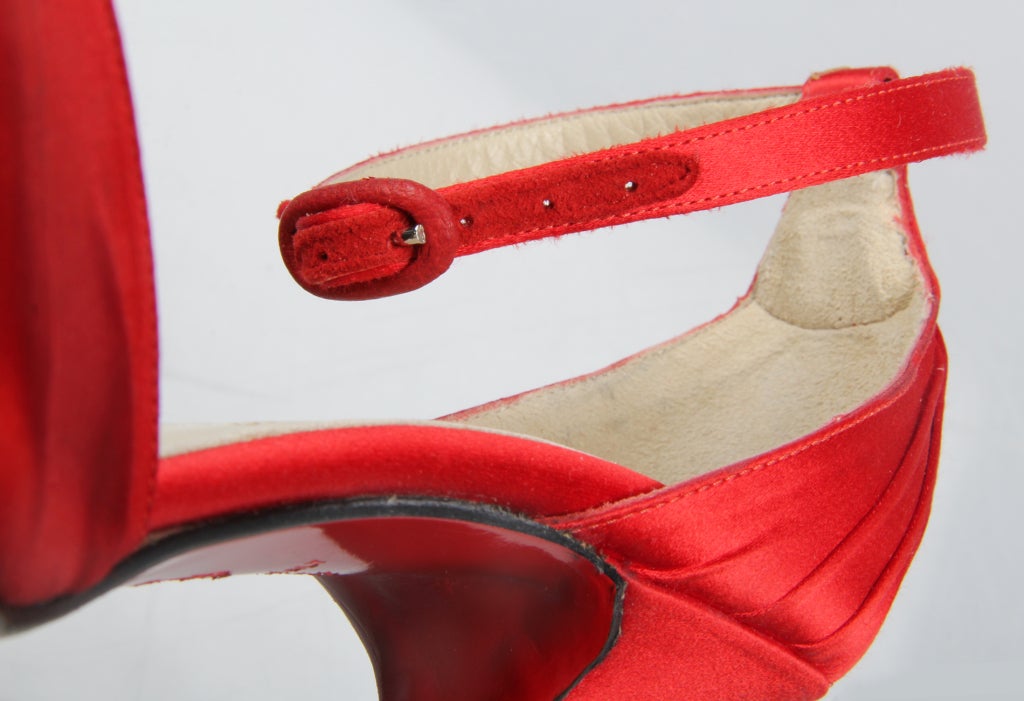 RED HOT Christian Louboutin Shoes 4