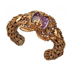 Vintage CHANEL Baroque Bracelet with Gripoix Stones