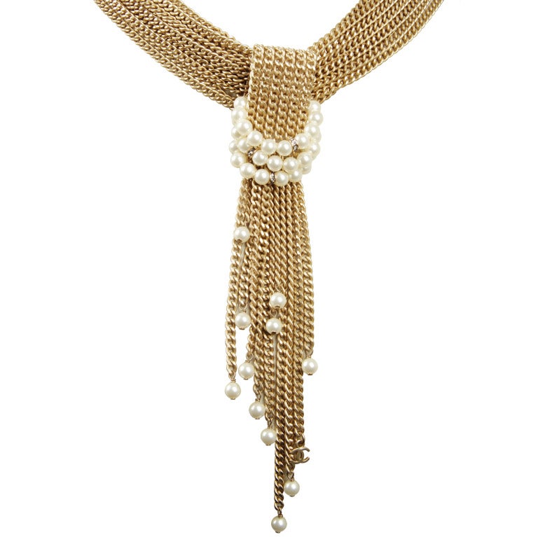 CHANEL Chain and Pearl Necklace or Belt