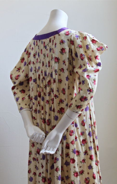 Gray 1970's EMANUEL UNGARO floral dress with peaked shoulders