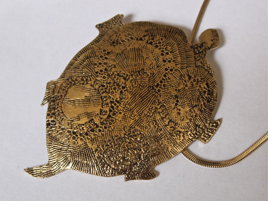 Iconic 1970's PAULINE TRIGERE gilt modernist turtle necklace