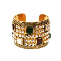 CHANEL Maison Gripoix glass & pearl gilt cuff - 1987 4