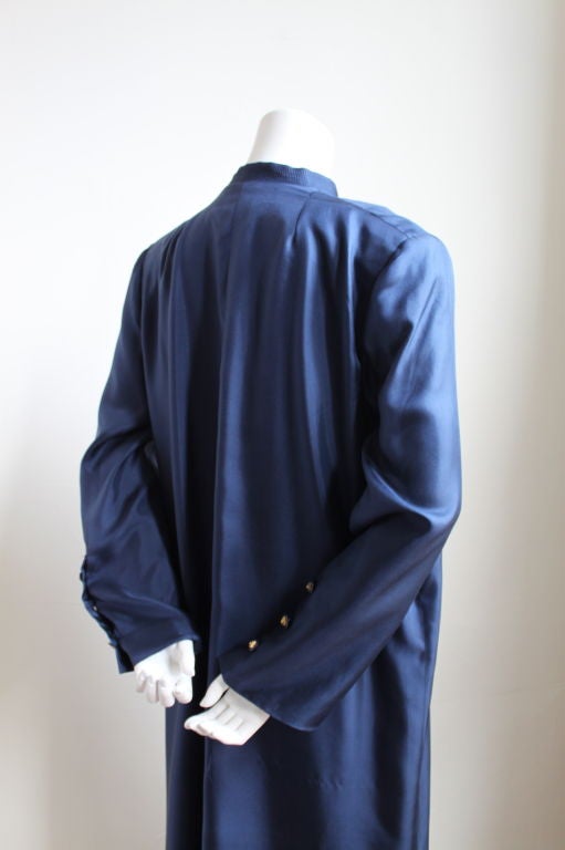 1970's CHANEL navy silk jacket with lion buttons In Excellent Condition In San Fransisco, CA