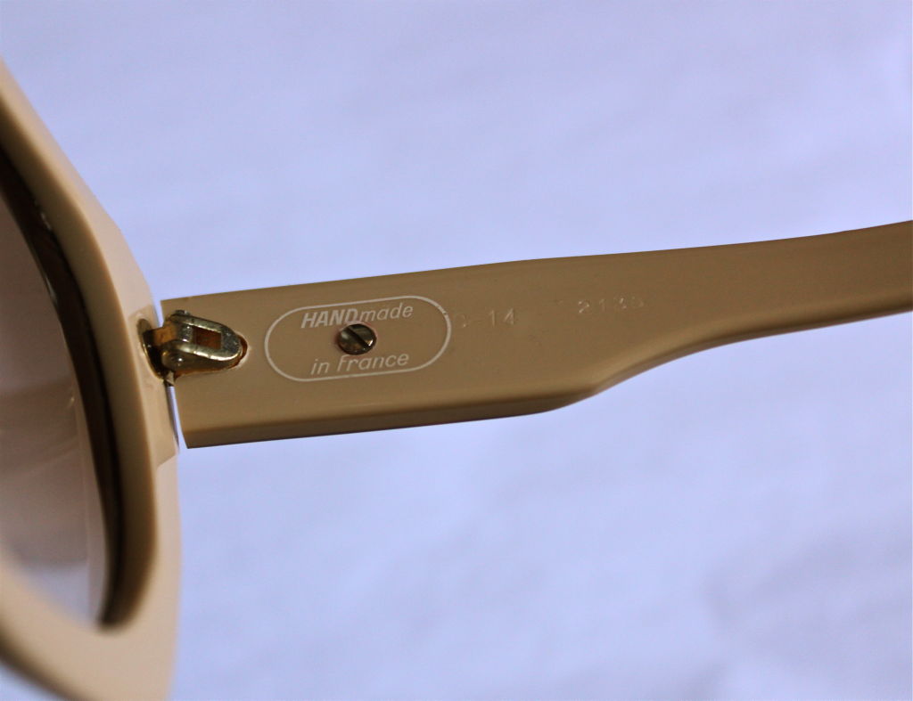 unworn 1970''s CELINE tortosie & cream handmade sunglasses In New Condition In San Fransisco, CA