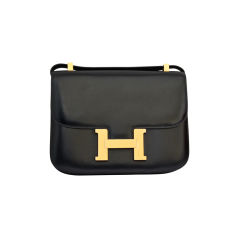 HERMES 'Constance' 23 cm black box leather bag - gold hardware