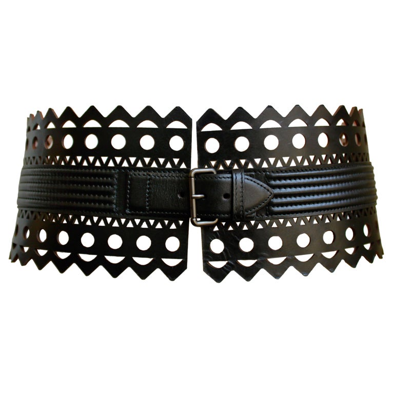 Unworn AZZEDINE ALAIA black laser cut belt FR 85 at 1stdibs