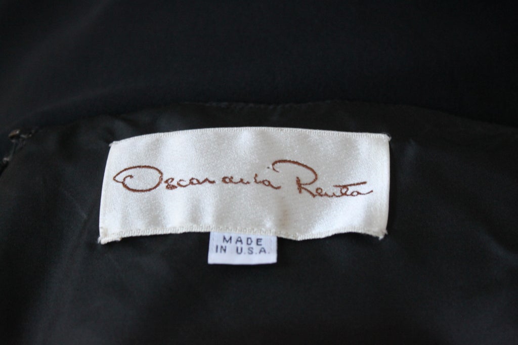 1980's OSCAR DE LA RENTA black silk Grecian gown 1