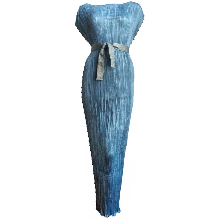 MARIANO FORTUNY blue silk Delphos gown with stamped belt - ca 1920