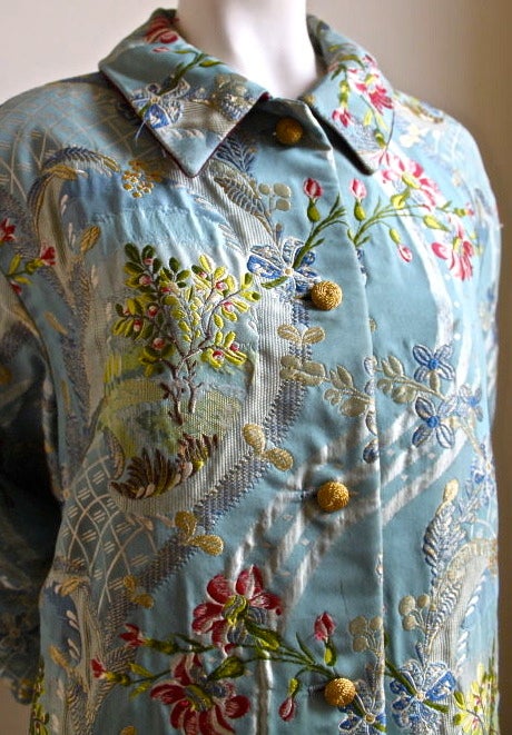1970's BILL BLASS silk coat with Asian motif embroidery