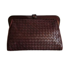 Vintage BOTTEGA VENETA burgundy woven leather clutch with lucite frame
