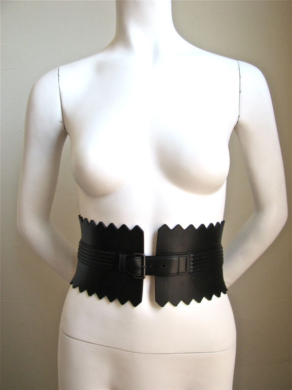 Very dramatic corset belt from Alaia with zig zag edging. French size 65. Measures about 5