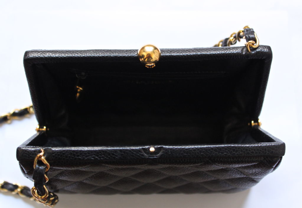 CHANEL quited frame bag in black caviar leather with gilt chain 2