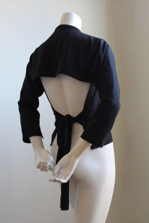 ISSEY MIYAKE lightweight black jacket with open back & long ties In Excellent Condition In San Fransisco, CA