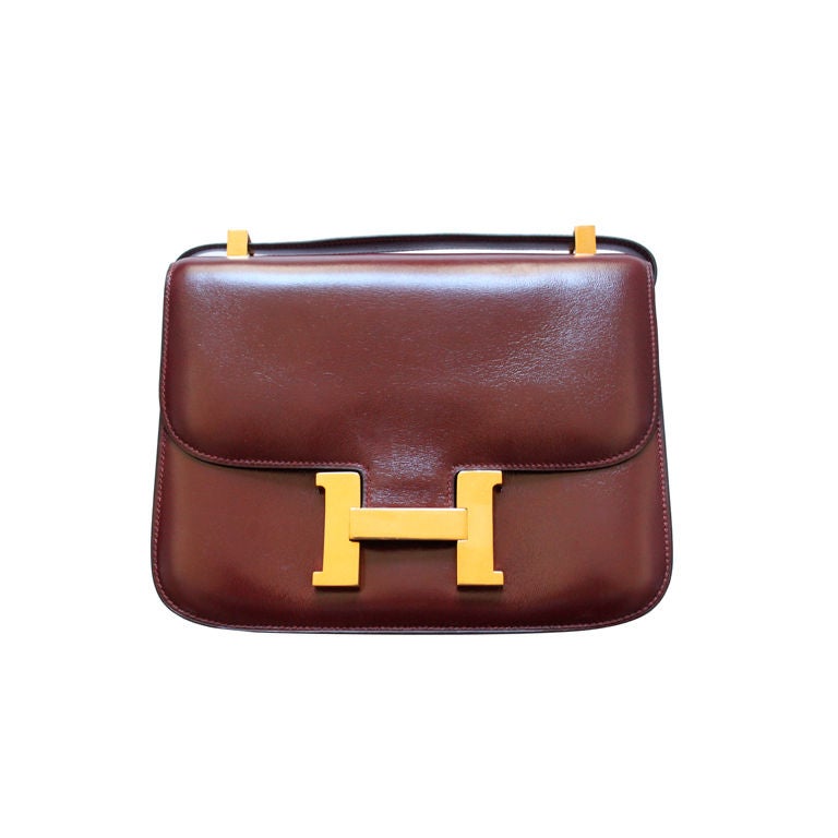 1974 HERMES burgundy 23 cm CONSTANCE with gold hardware