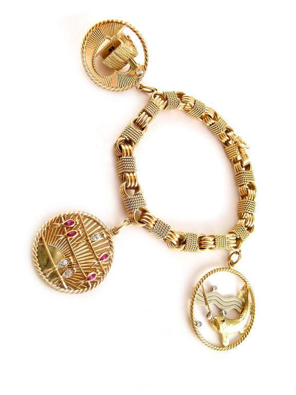 Iconic VAN CLEEF & ARPELS Charm Bracelet