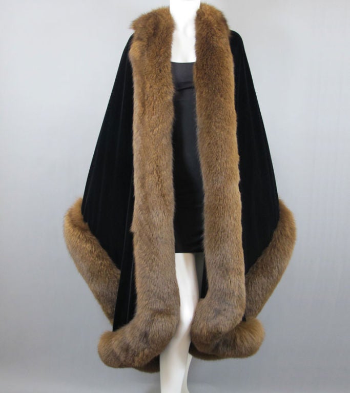 Women's Halston Fox Fur Black Velvet Cape Owned By Martha Graham