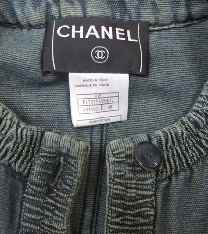 CHANEL Prewashed Blue Denim Skirt Suit  & Bustier Size 36 For Sale 4