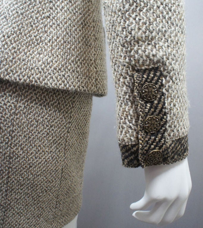 CHANEL Cream & Camel Tweed Boucle Wool Skirt Suit Size 36 3