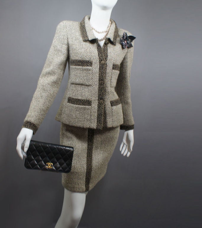 Chanel Cream Tweed Skirt Suit with Coco Chanel Buttons – Vintage Grace