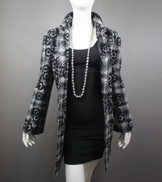 CHANEL Camellia Boucle Black White Grey Coat Skirt Suit Sz 42 10