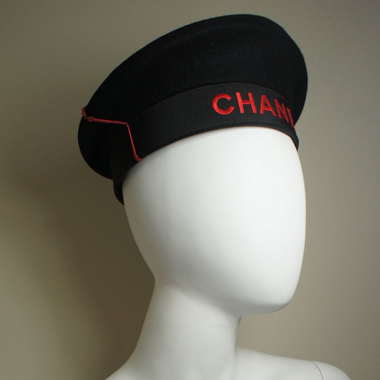 chanel black beret