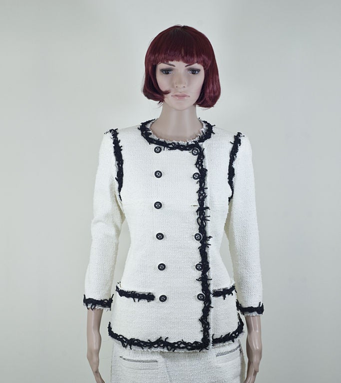Chanel 09P White Boucle Double Breasted Skirt Suit 42 10