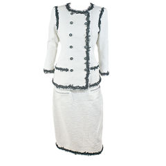 Chanel 09P White Boucle Double Breasted Skirt Suit 42 10