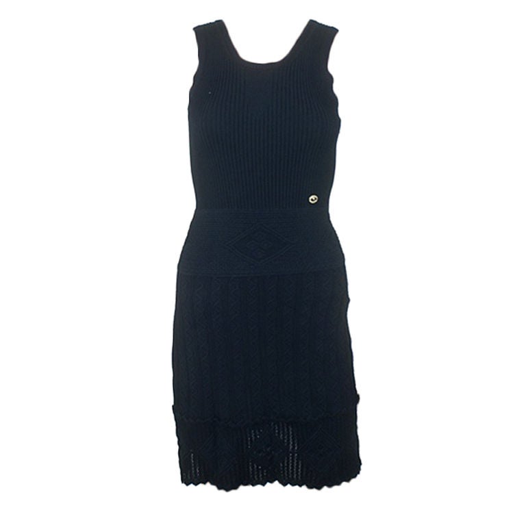 CHANEL 07P Black Sleeveless Knit Dress 36 4 / 34 2 For Sale
