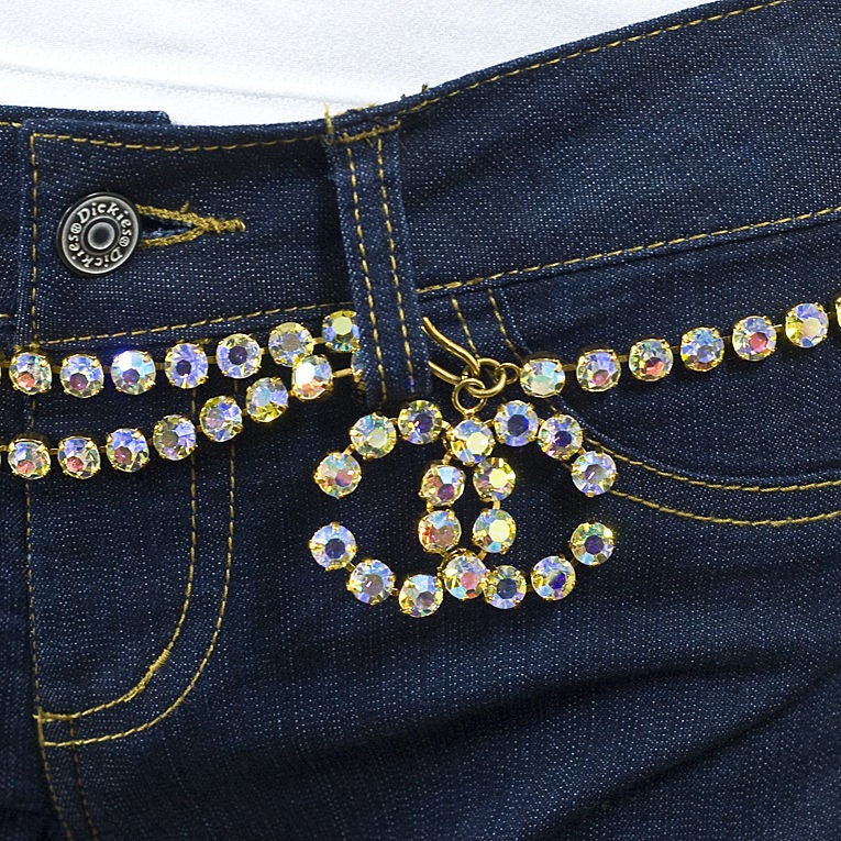 CHANEL 95P Iridescent Rhinestone and Gold-tone CC Necklace  display picture 1