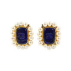 CHANEL 94A Sapphire Gripoix & Faux Pearl Gold-Tone CC Earrings