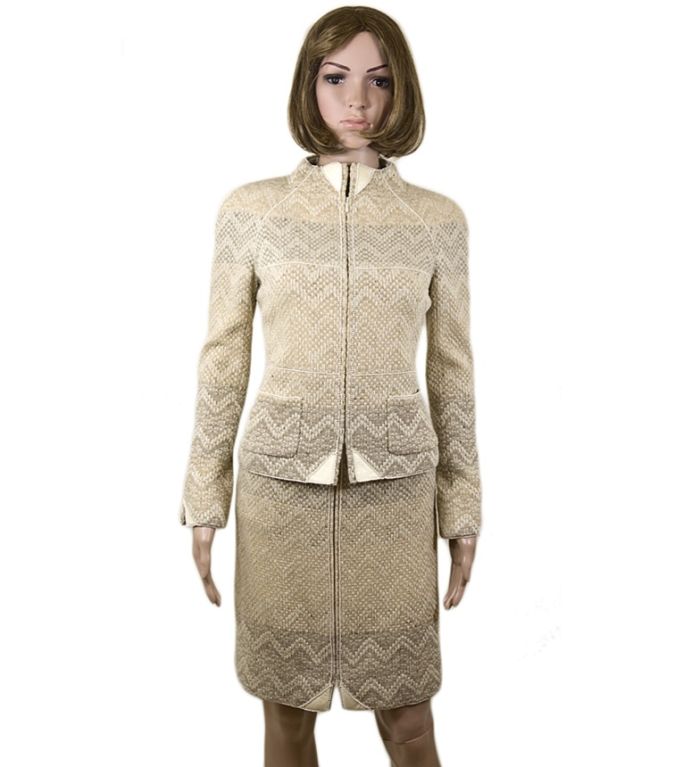 CHANEL 05A Cream Chevron Print Skirt Suit FR 36 US 4
