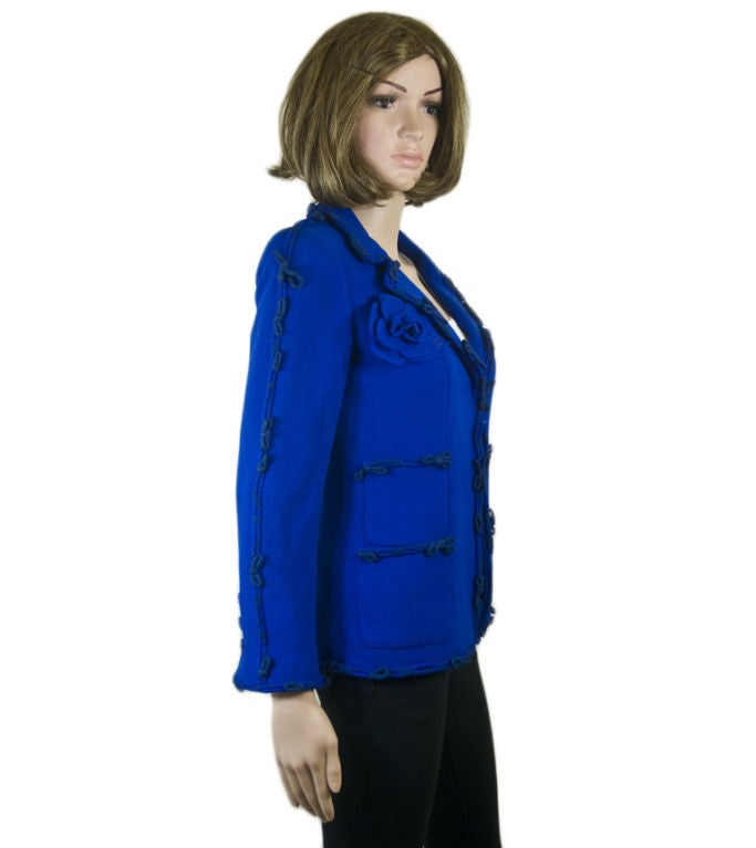 Women's CHANEL 07A Blue Jacket with Bow Detailing FR 34 US 2 For Sale