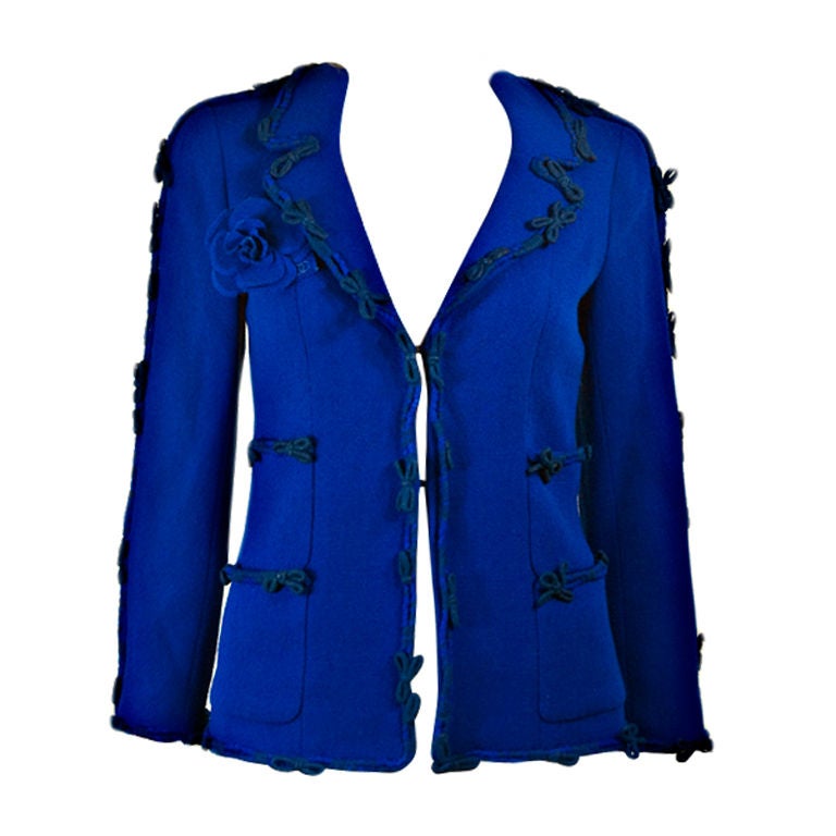 CHANEL 07A Blue Jacket with Bow Detailing FR 34 US 2 For Sale