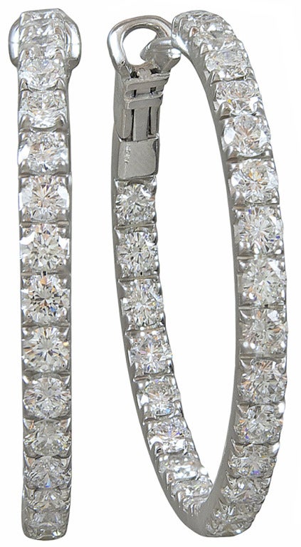 Diamond Hoop Earrings Made in Italy with 6.48 Total Weight in Diamonds