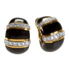 David Webb Mid-20th Century Diamond Enamel Gold and Platinum Earrings 9