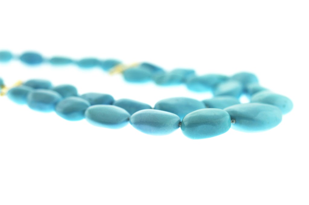 Contemporary Magnificent Turquoise Bead Necklace