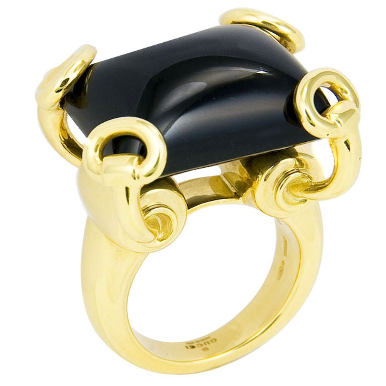 Large 18K and Onyx Ring by Gucci at 1stDibs gucci onyx ring