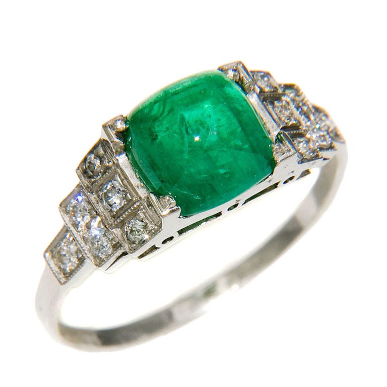 Antique Platinum, Diamond and Sugar Loaf Emerald Ring at 1stDibs