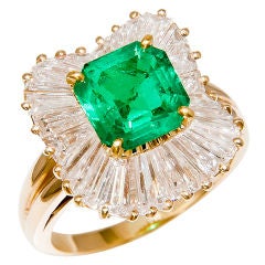 OSCAR HEYMAN Emerald & Diamond Ring