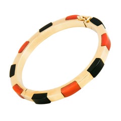 Signed Gold Coral and Onyx  Gold Bracelet