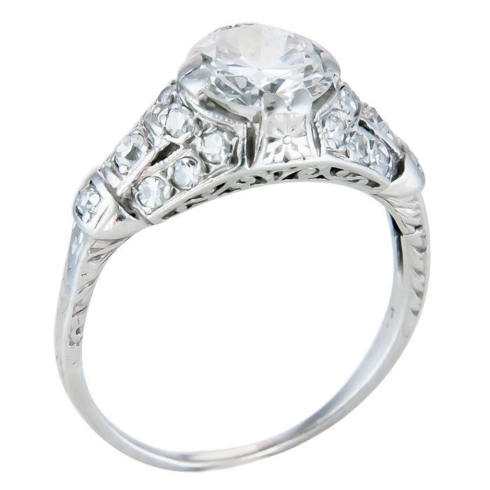 Women's 1920's Diamond Platinum Engagement Ring