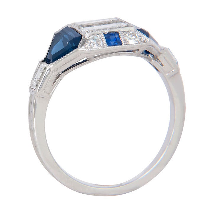 Women's Fabulous Art Deco Diamond & Sapphire Ring