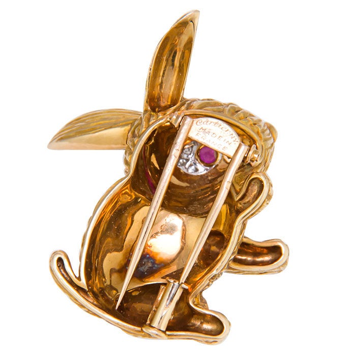 CARTIER Cute Gold Bunny Clip Brooch