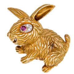 Vintage CARTIER Cute Gold Bunny Clip Brooch
