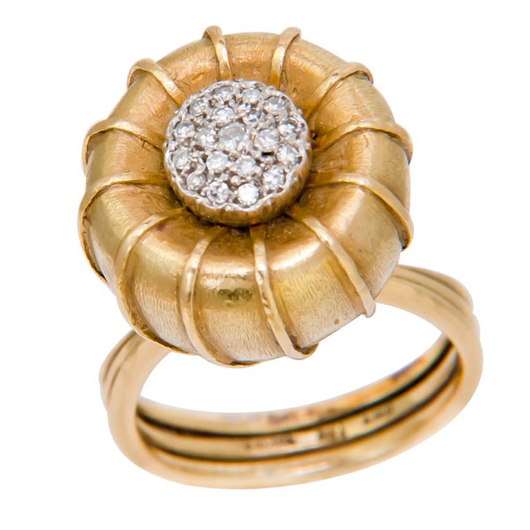 Yellow Gold & Diamond Flower Bulb Ring