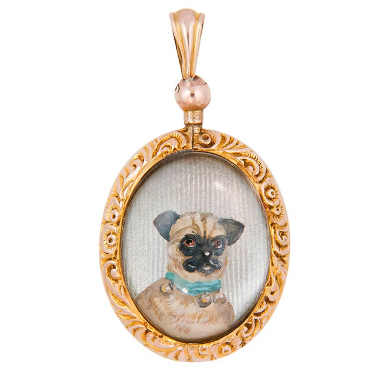 Reverse Crystal & Gold Pug Dog pendant.