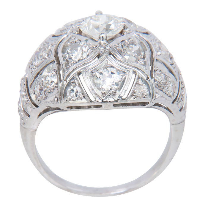 Großer Edwardianischer Platin & Diamant Dome Ring im Zustand „Hervorragend“ in Chicago, IL