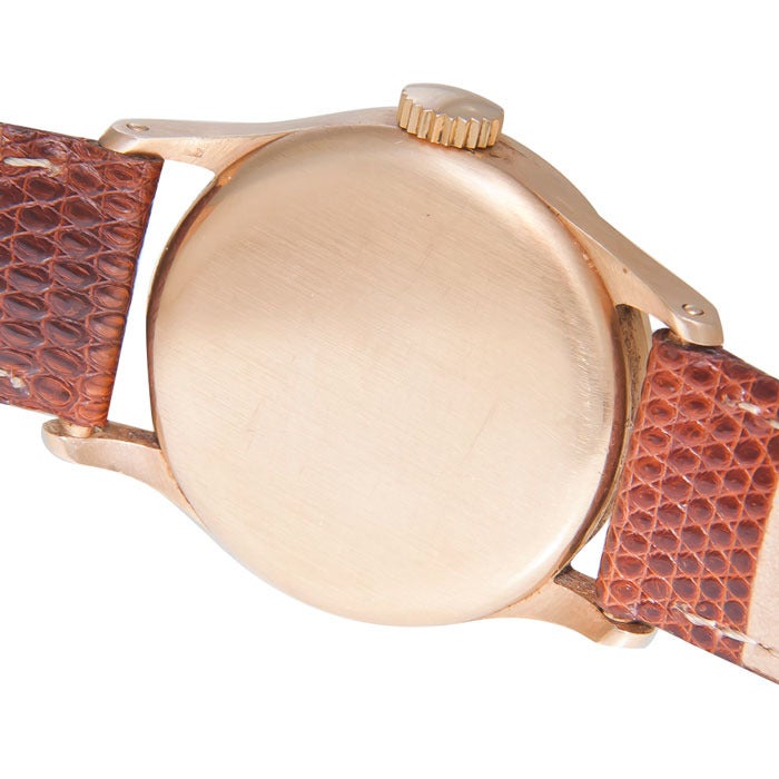 Patek Philippe Rose Gold Calatrava Wristwatch circa 1940s In Excellent Condition In Chicago, IL