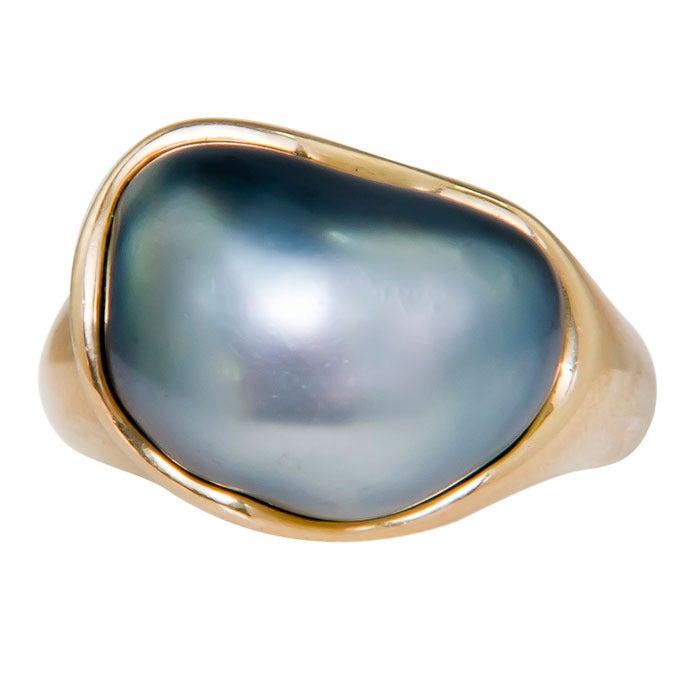 Circa: 1980s 18K yellow Gold and Gray Tahitian Pearl Ring, by Elsa Peretti for Tiffany & company.  Finger size = 5 1/2